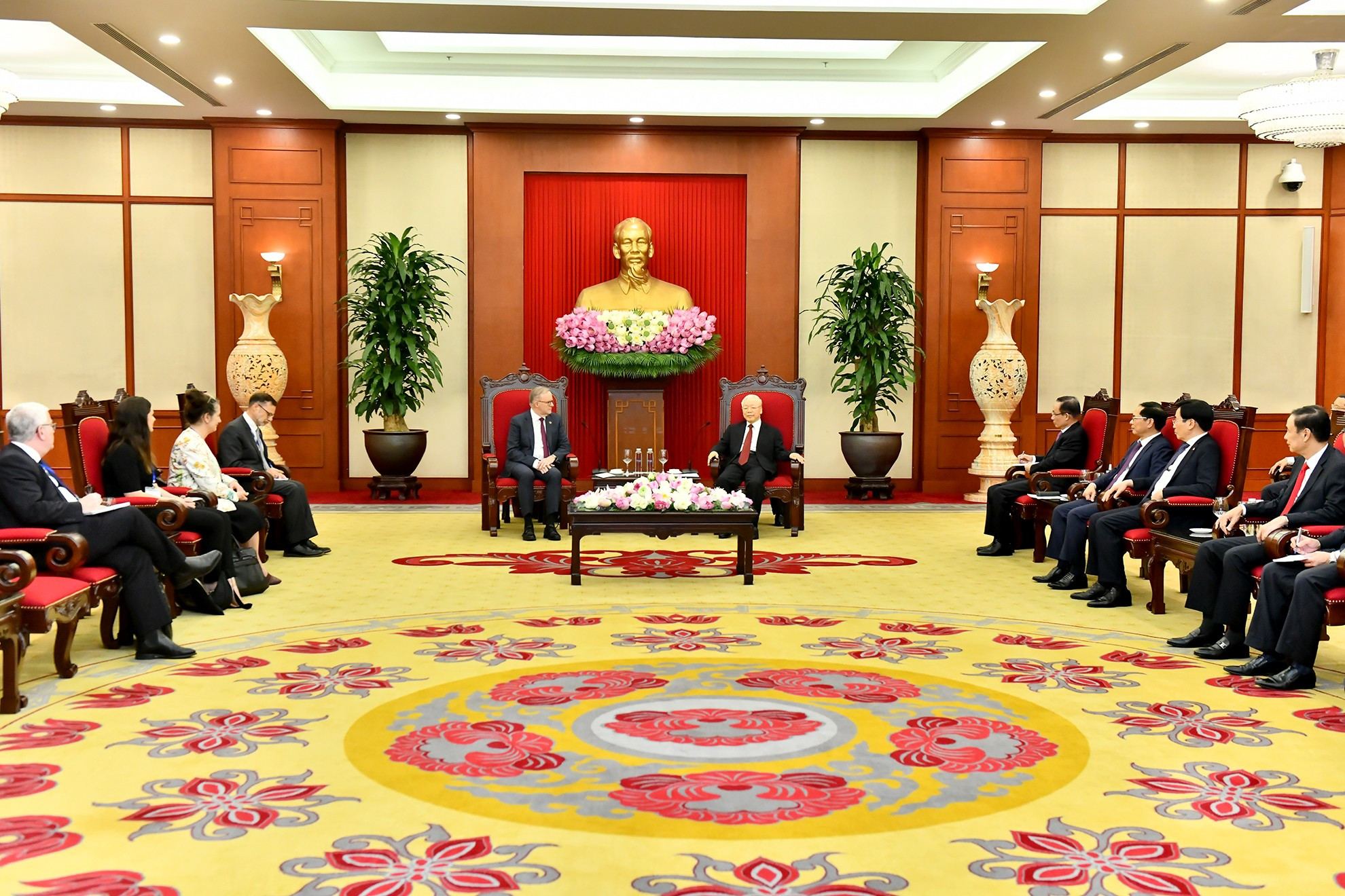 Vista de la reunión. Vista de la reunión.