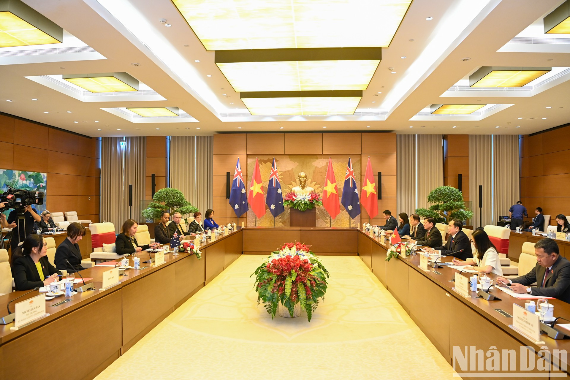 Vista de la reunión. Vista de la reunión.