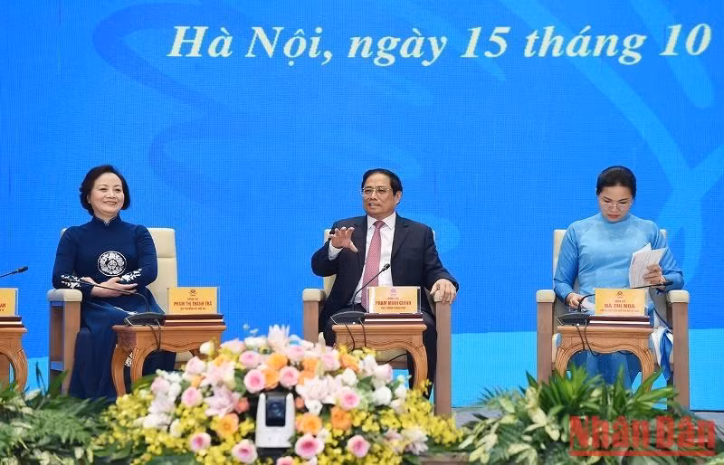 Pide una conciencia adecuada sobre el rol y la posición de las féminas y la igualdad de género.