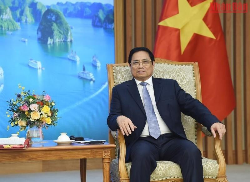 Minh Chinh habla en el evento. Minh Chinh habla en el evento.