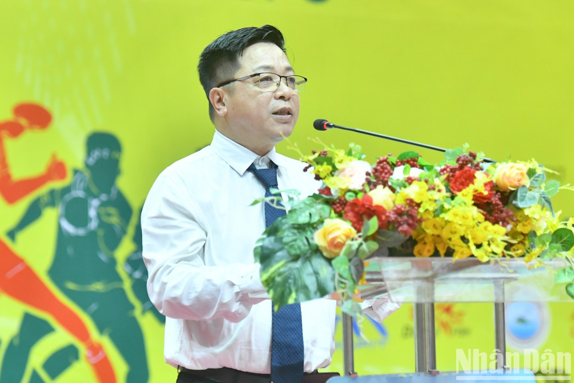 Que Dinh Nguyen, redactor subjefe del periódico Nhan Dan, habla en la ceremonia de clausura. Que Dinh Nguyen, redactor subjefe del periódico Nhan Dan, habla en la ceremonia de clausura.