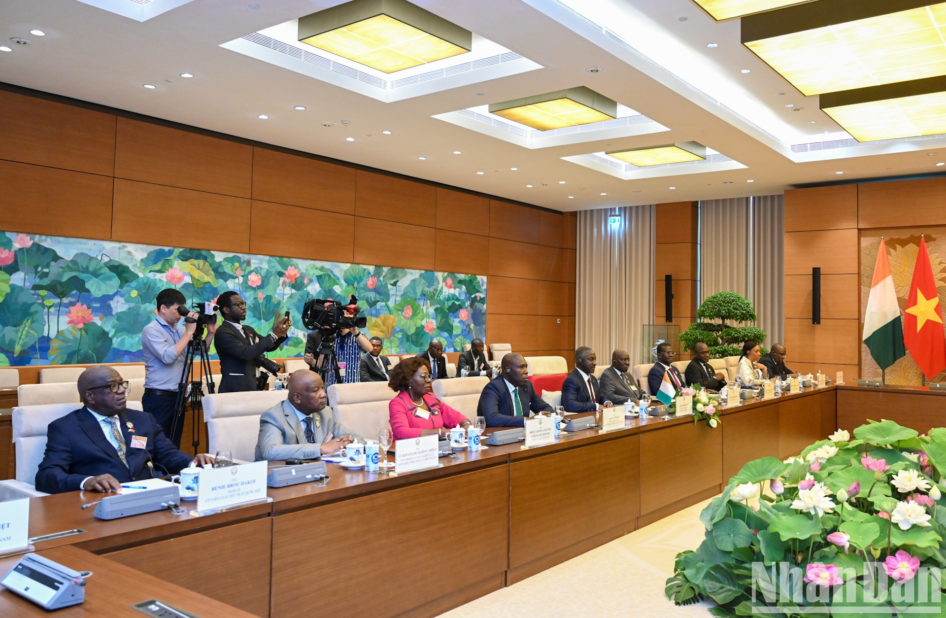 Miembros de la delegación de alto nivel de Costa de Marfil.