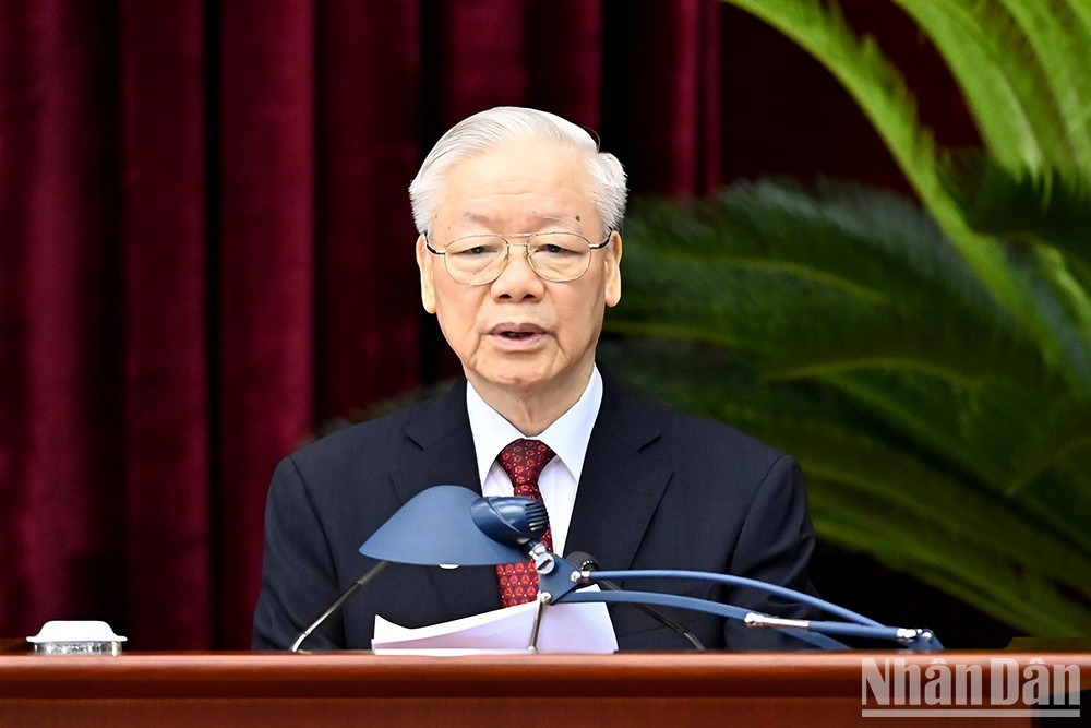 El secretario general del PCV, Nguyen Phu Trong, interviene en el evento. El secretario general del PCV, Nguyen Phu Trong, interviene en el evento.