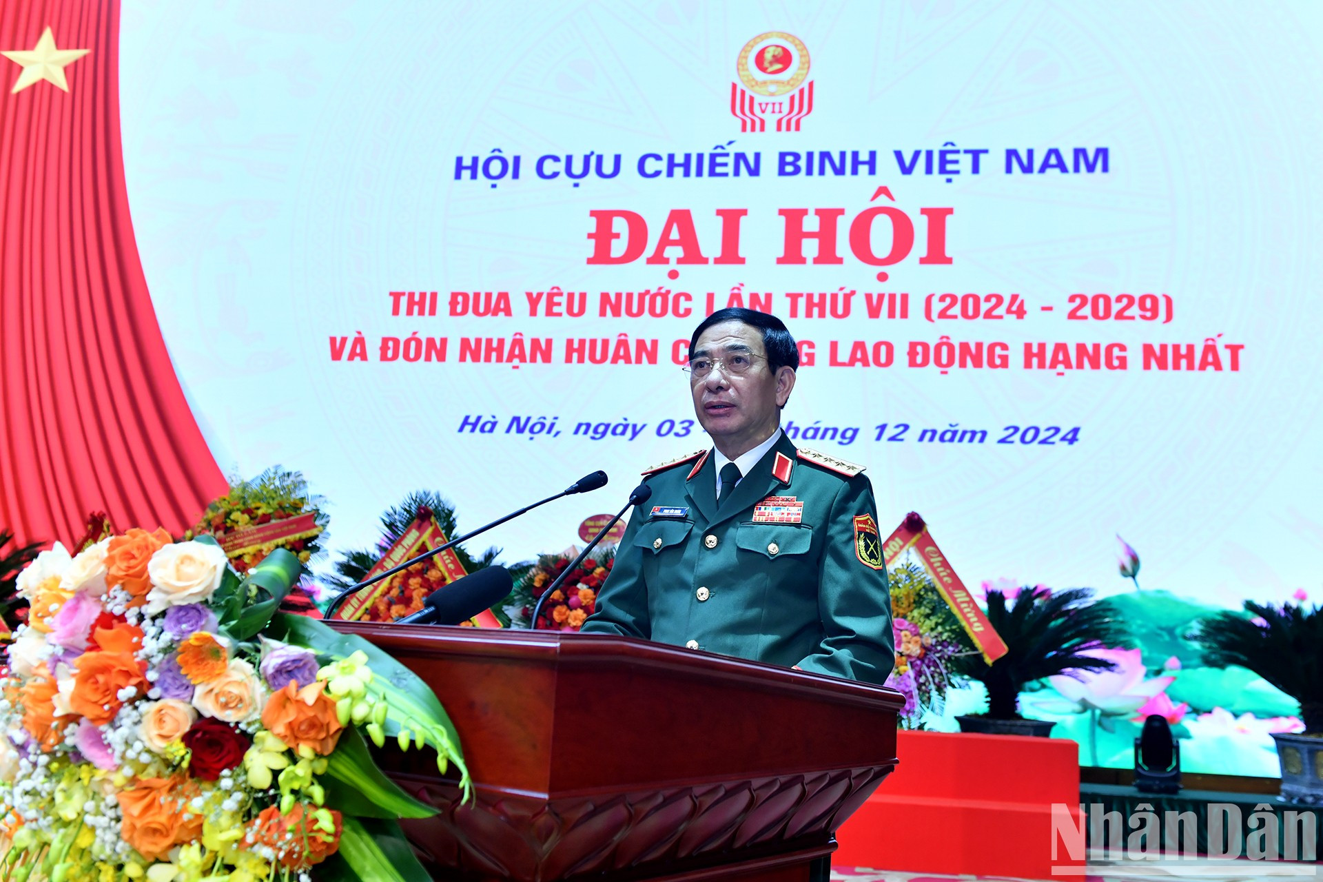 El ministro de Defensa de Vietnam, general Phan Van Giang, en la cita. El ministro de Defensa de Vietnam, general Phan Van Giang, en la cita.
