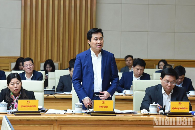 Habla representante del Ministerio de Construcción. Habla representante del Ministerio de Construcción.