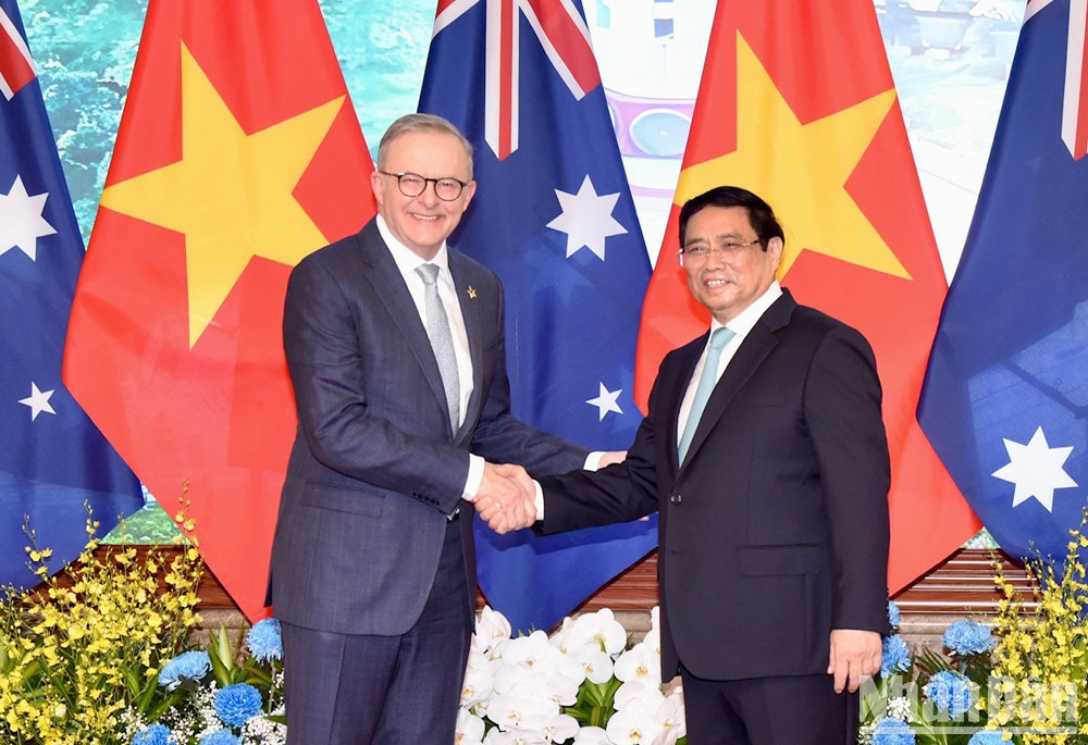 El primer ministro Pham Minh Chinh y su similar australiano, Anthony Albanese. El primer ministro Pham Minh Chinh y su similar australiano, Anthony Albanese.