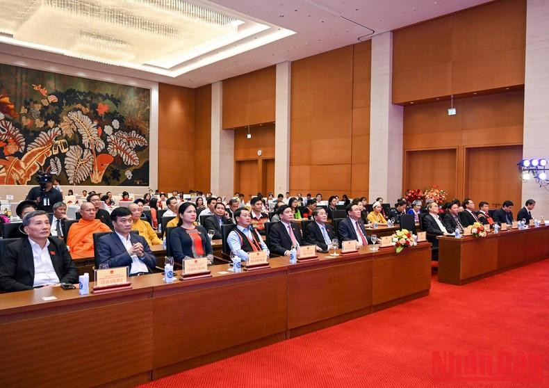 Los delegados asistentes a la reunión. Los delegados asistentes a la reunión.