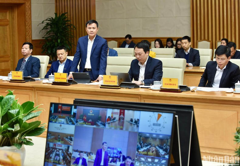 El presidente de la Junta de Miembros del grupo Viettel To Dung Thai en el evento. El presidente de la Junta de Miembros del grupo Viettel To Dung Thai en el evento.