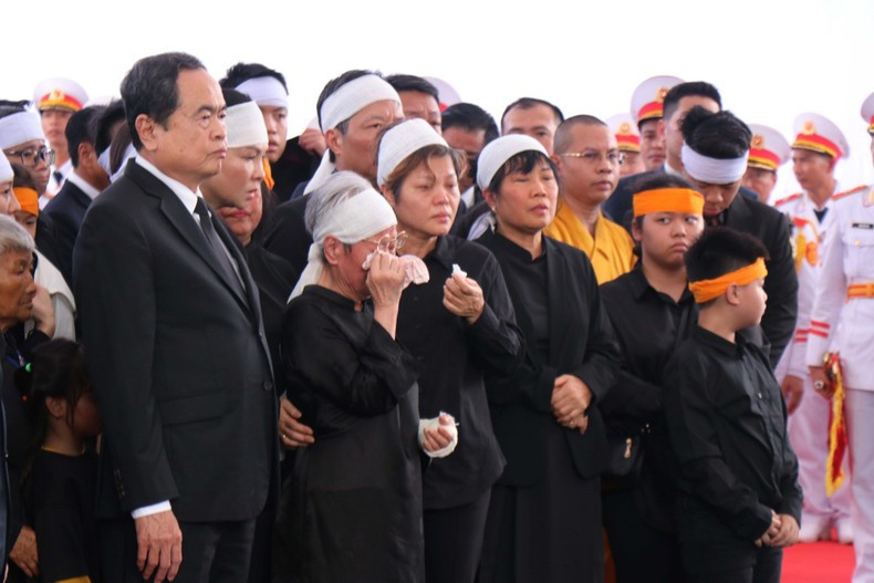 La familia del expresidente Tran Duc Luong. La familia del expresidente Tran Duc Luong.