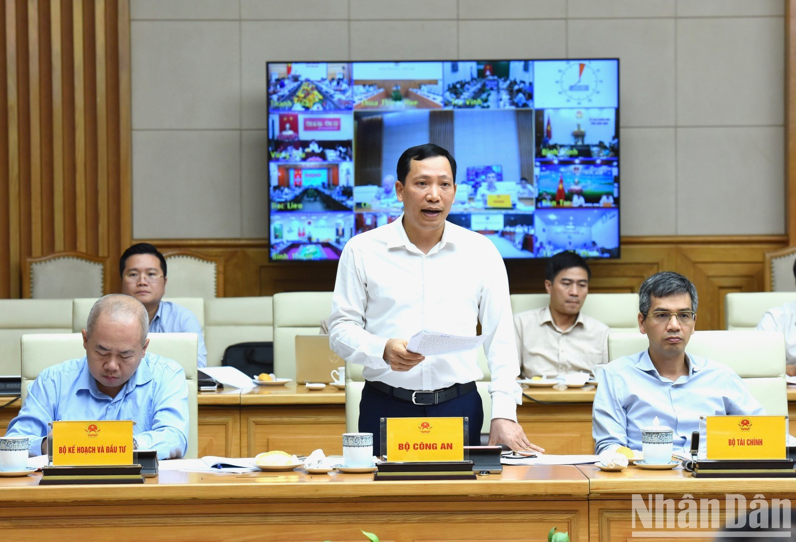 Representante del Ministerio de Seguridad Pública expresa opiniones. Representante del Ministerio de Seguridad Pública expresa opiniones.