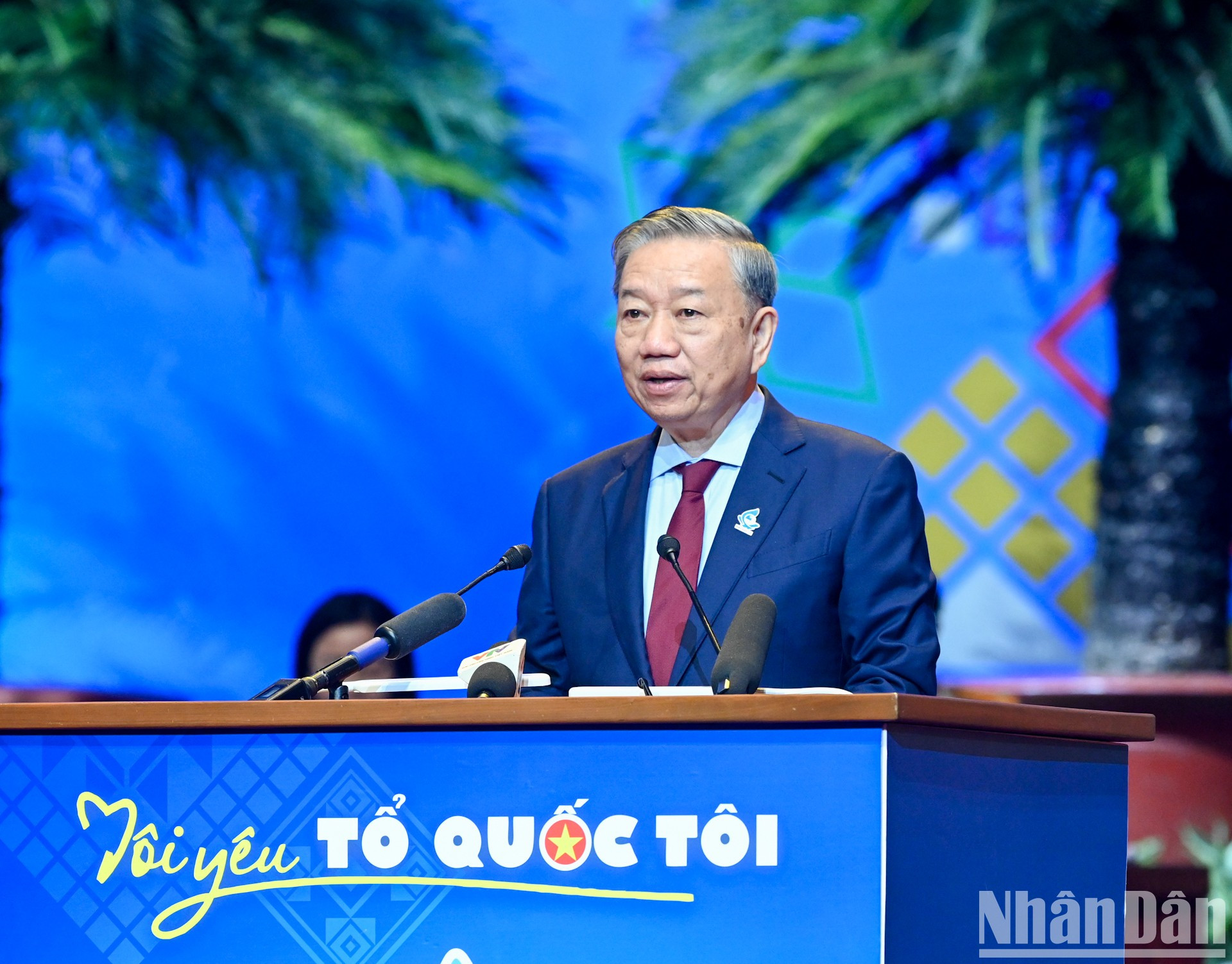 To Lam interviene en la cita.