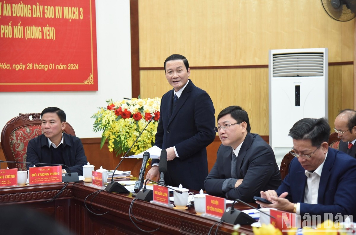 Habla el presidente del Comité Popular de Thanh Hoa, Do Minh Tuan.