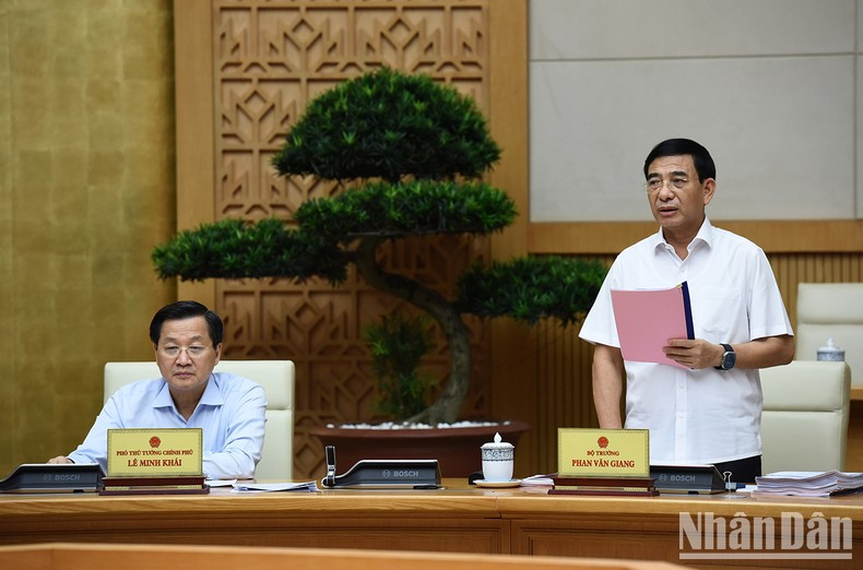 El ministro de Defensa, Phan Van Giang.