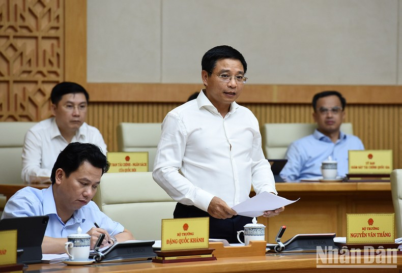 El ministro de Transporte, Nguyen Van Thang.