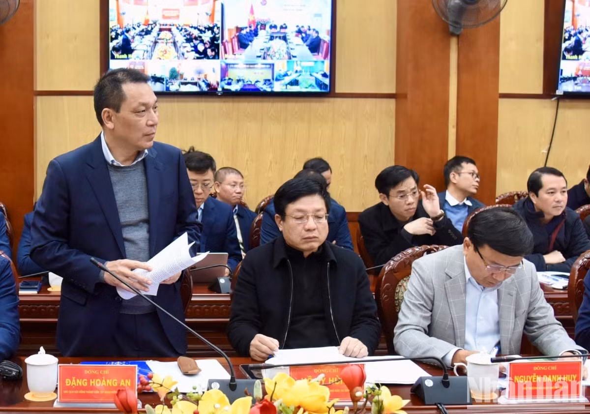 Habla Dang Hoang An, presidente del Consejo de Miembros de la EVN.