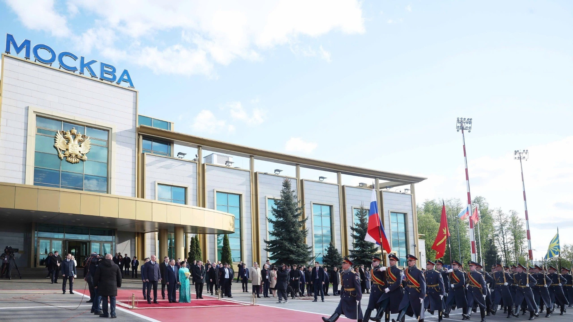 En acto de bienvenida.