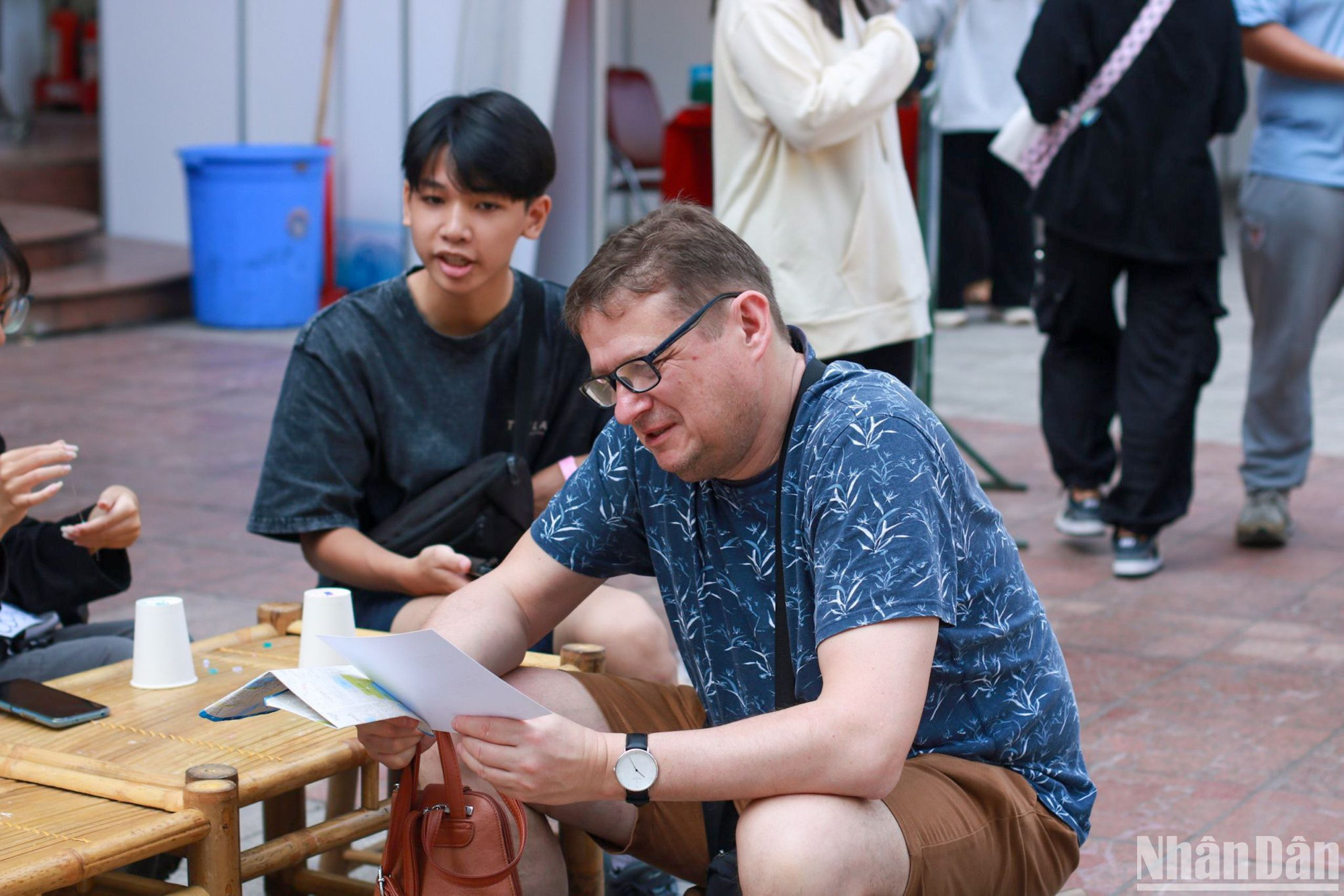 Turistas extranjeros también se muestran interesados en el evento.