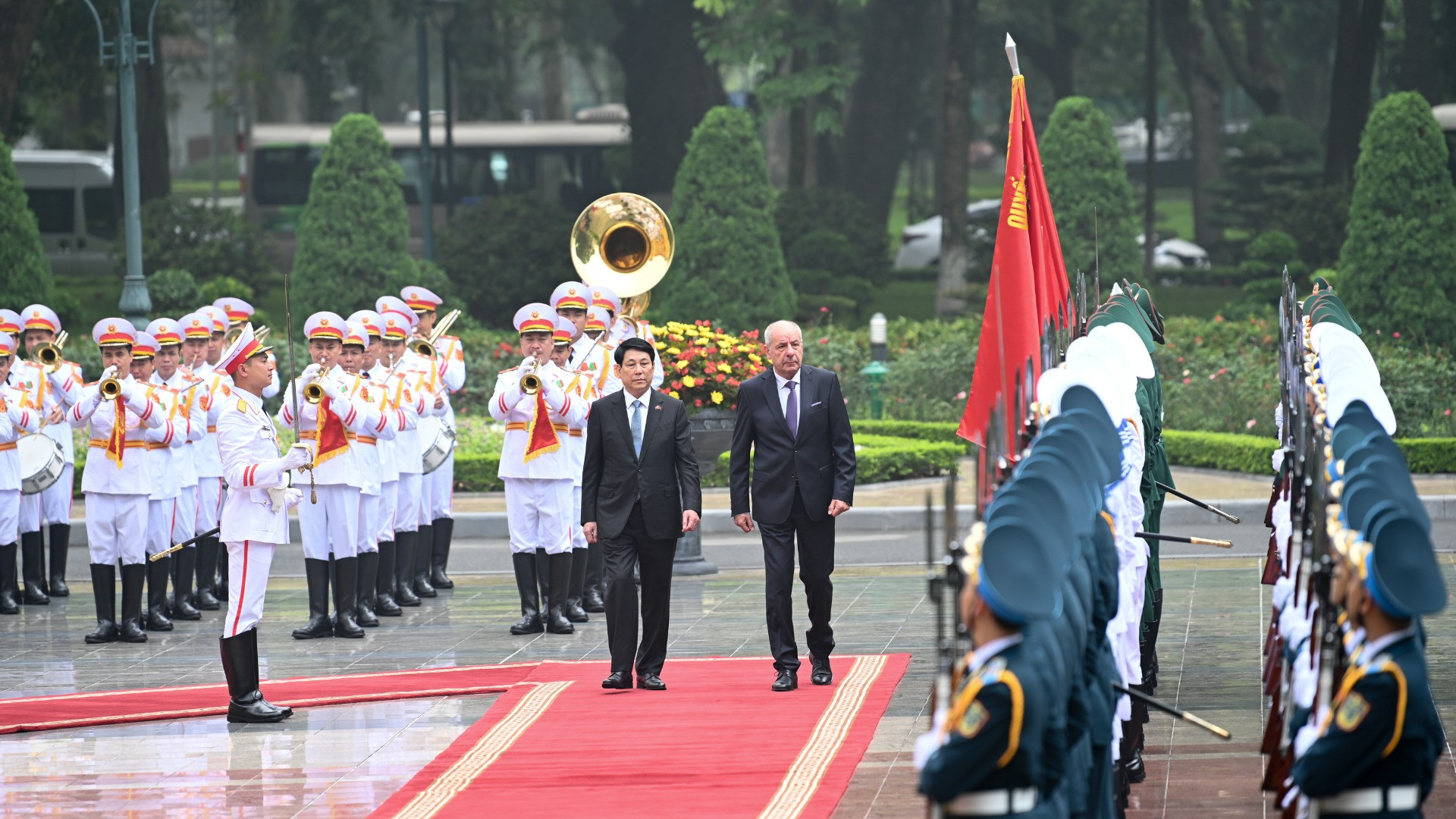[Foto] Presidente de Vietnam preside ceremonia de bienvenida a su homólogo húngaro