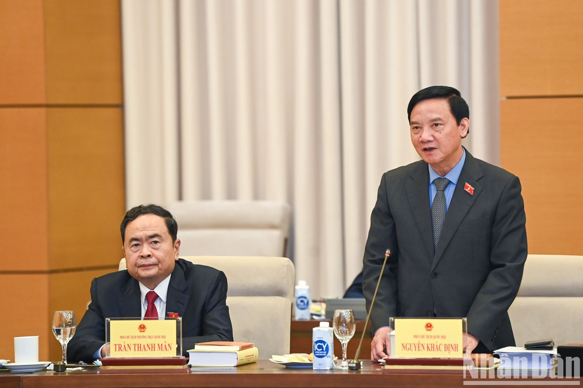 Nguyen Khac Dinh, vicepresidente de la Asamblea Nacional, en el evento.