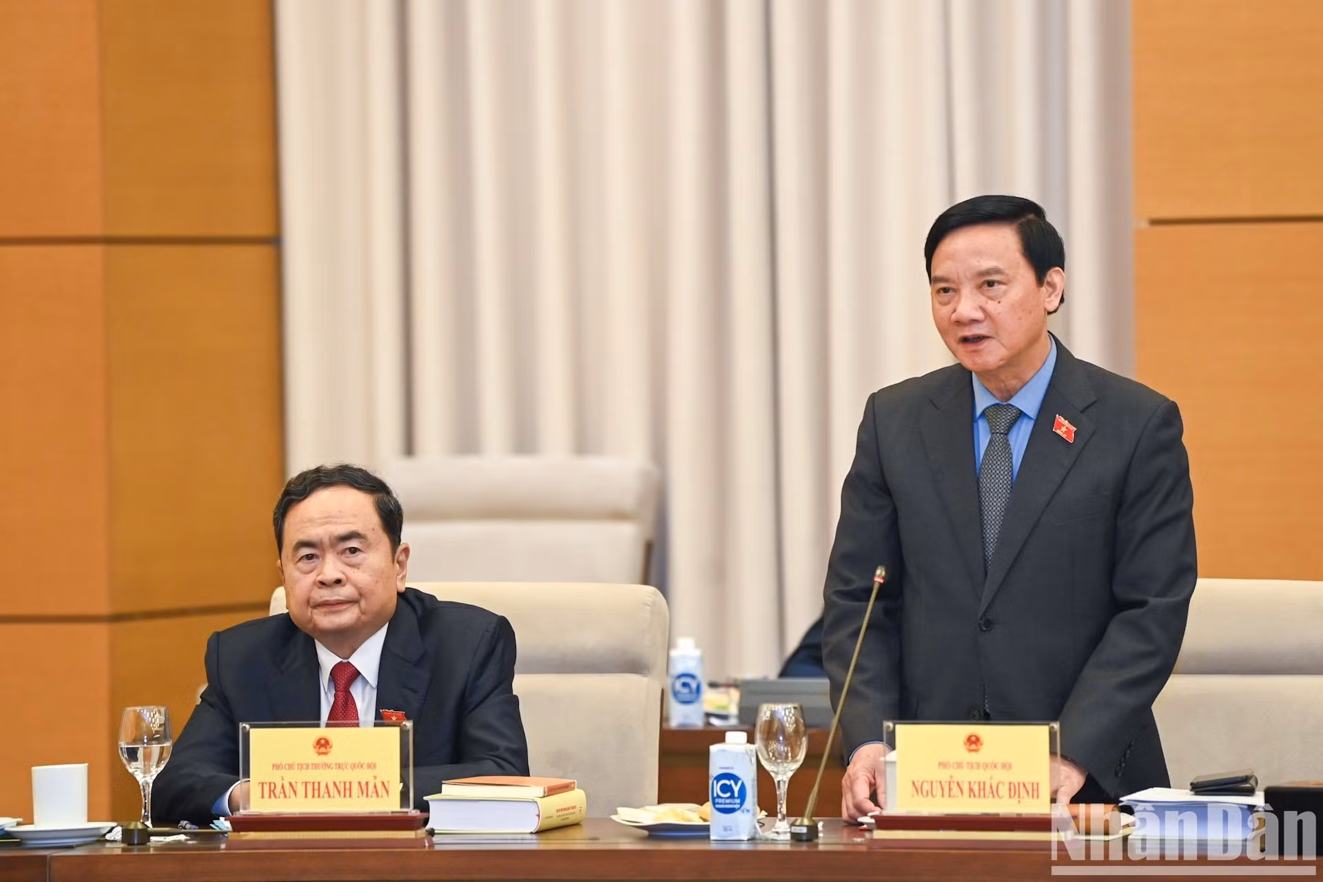 Nguyen Khac Dinh, vicepresidente de la Asamblea Nacional, en el evento.