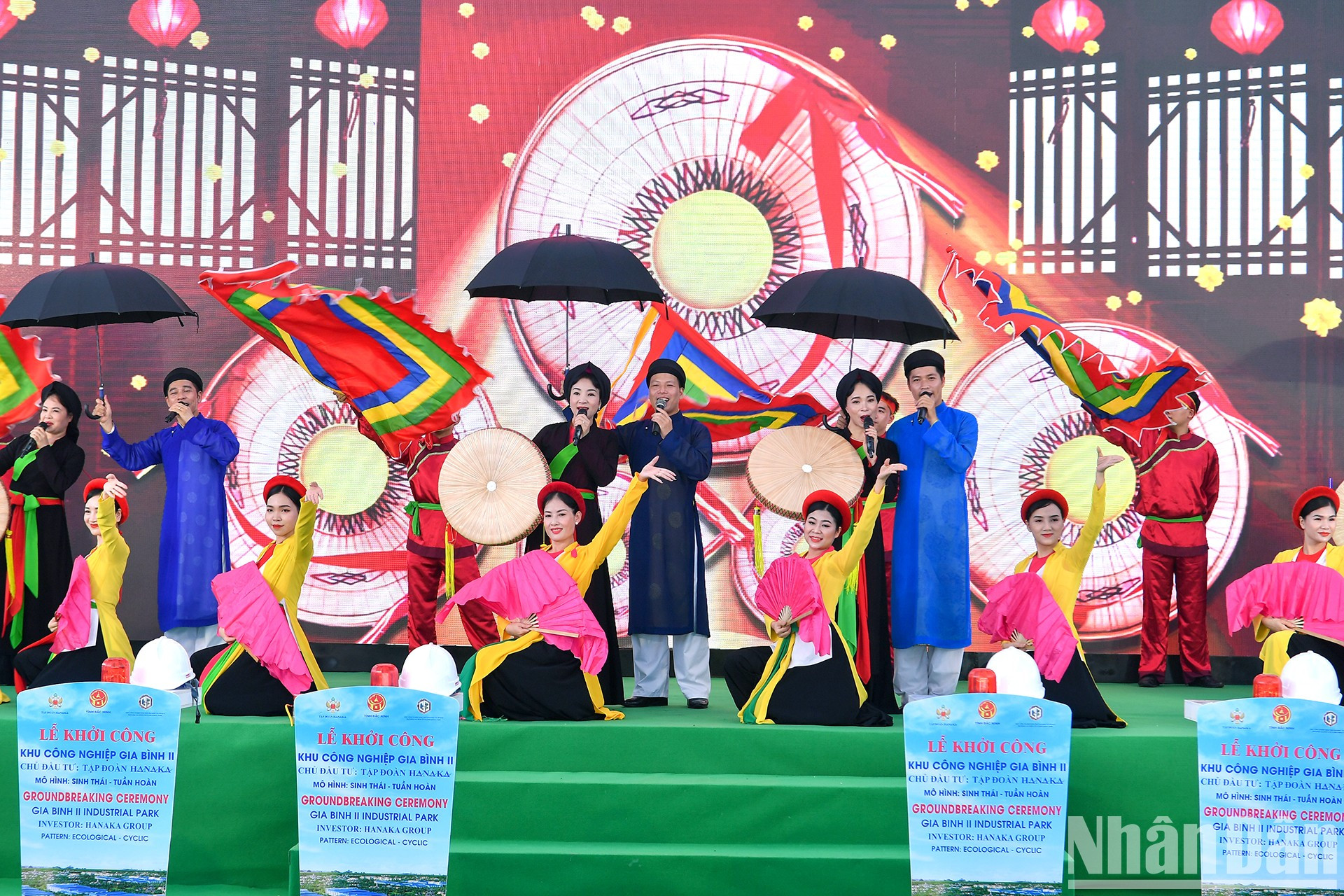 Actuaciones musicales en el evento.