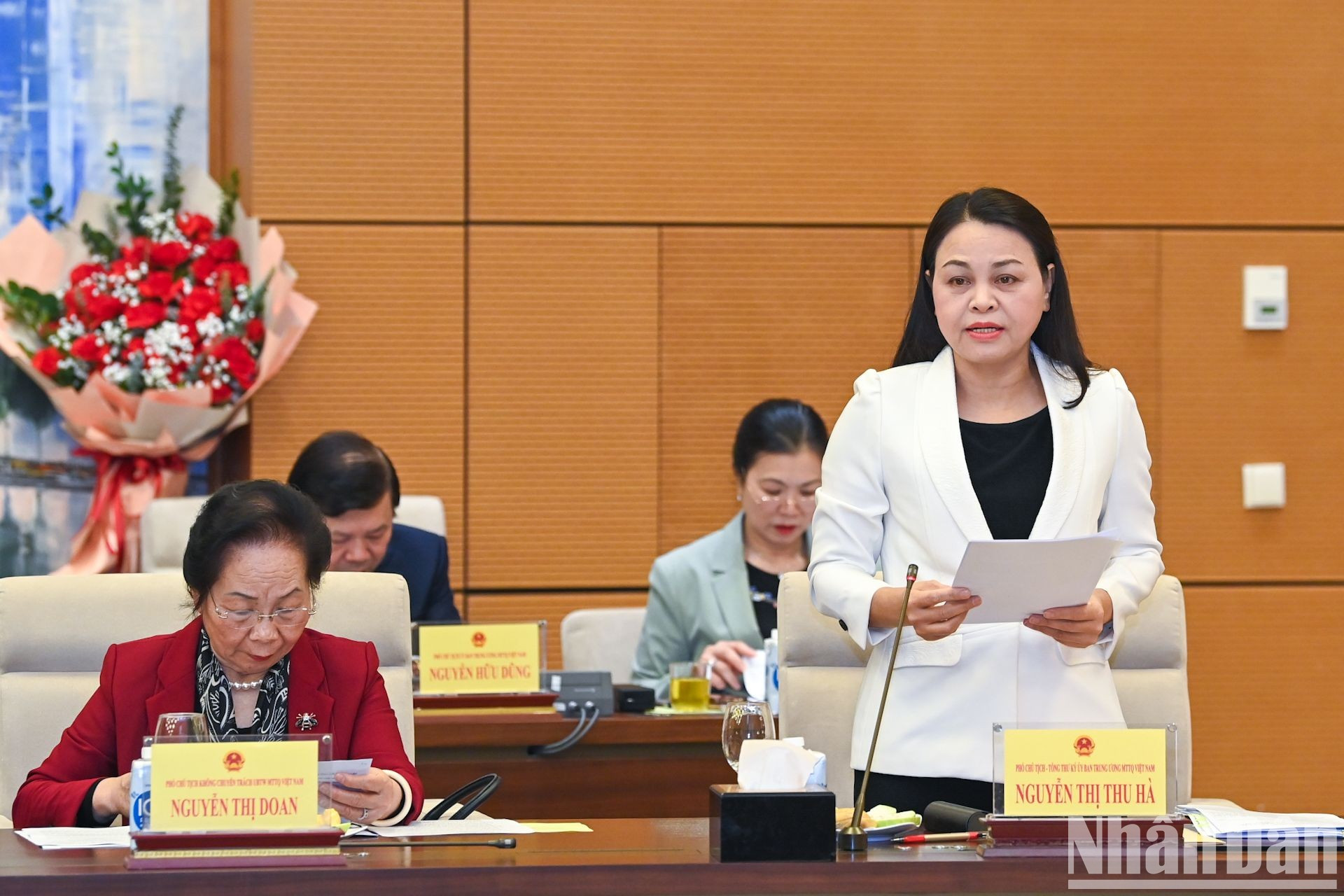 La vicepresidenta y secretaria general del Comité Central del Frente de la Patria de Vietnam, Nguyen Thi Thu Ha, en el evento.