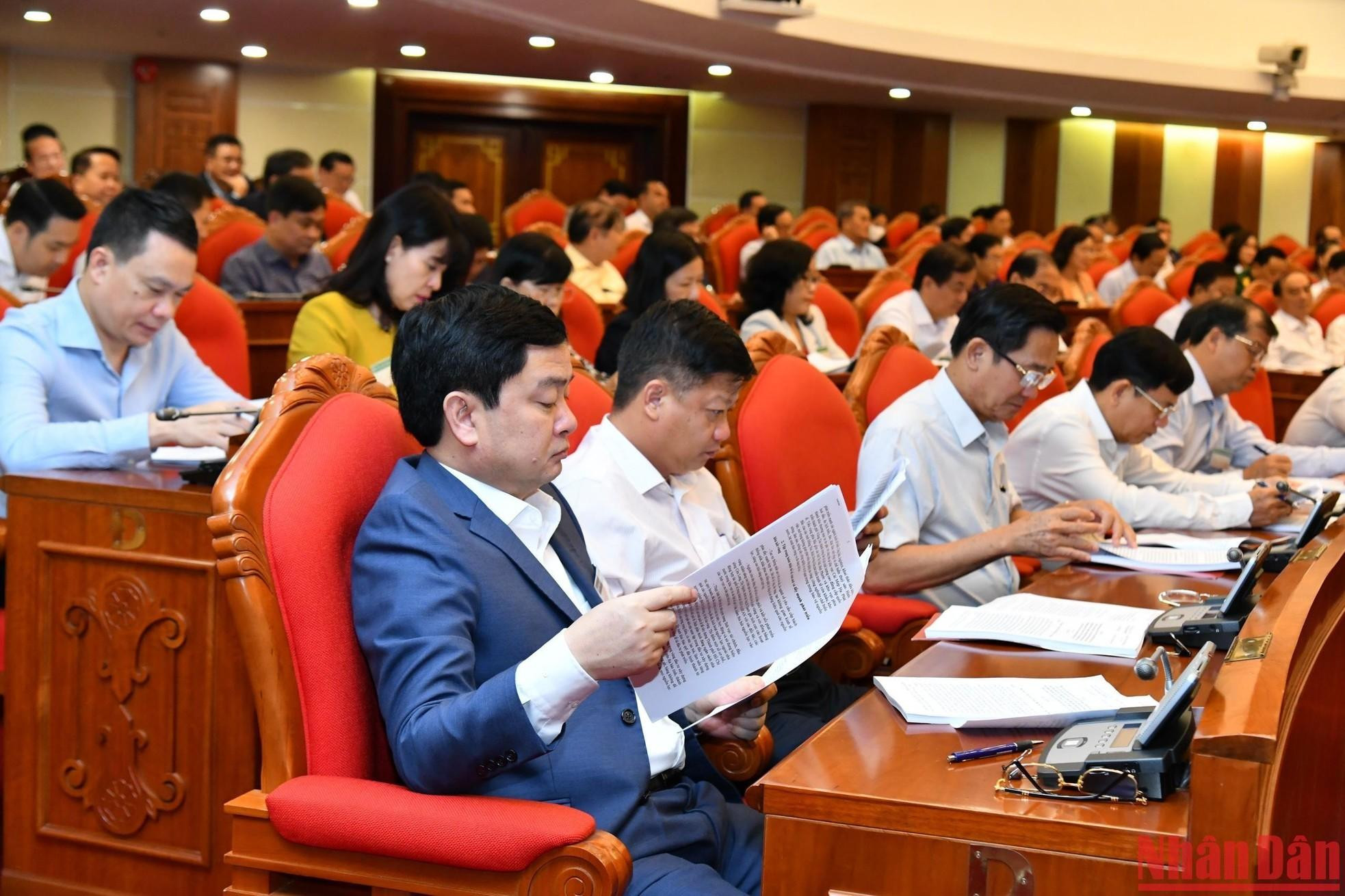 Los delegados asisten al evento. Los delegados asisten al evento.