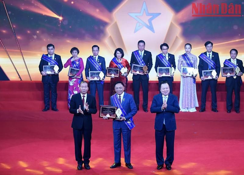 Los empresarios honrados.