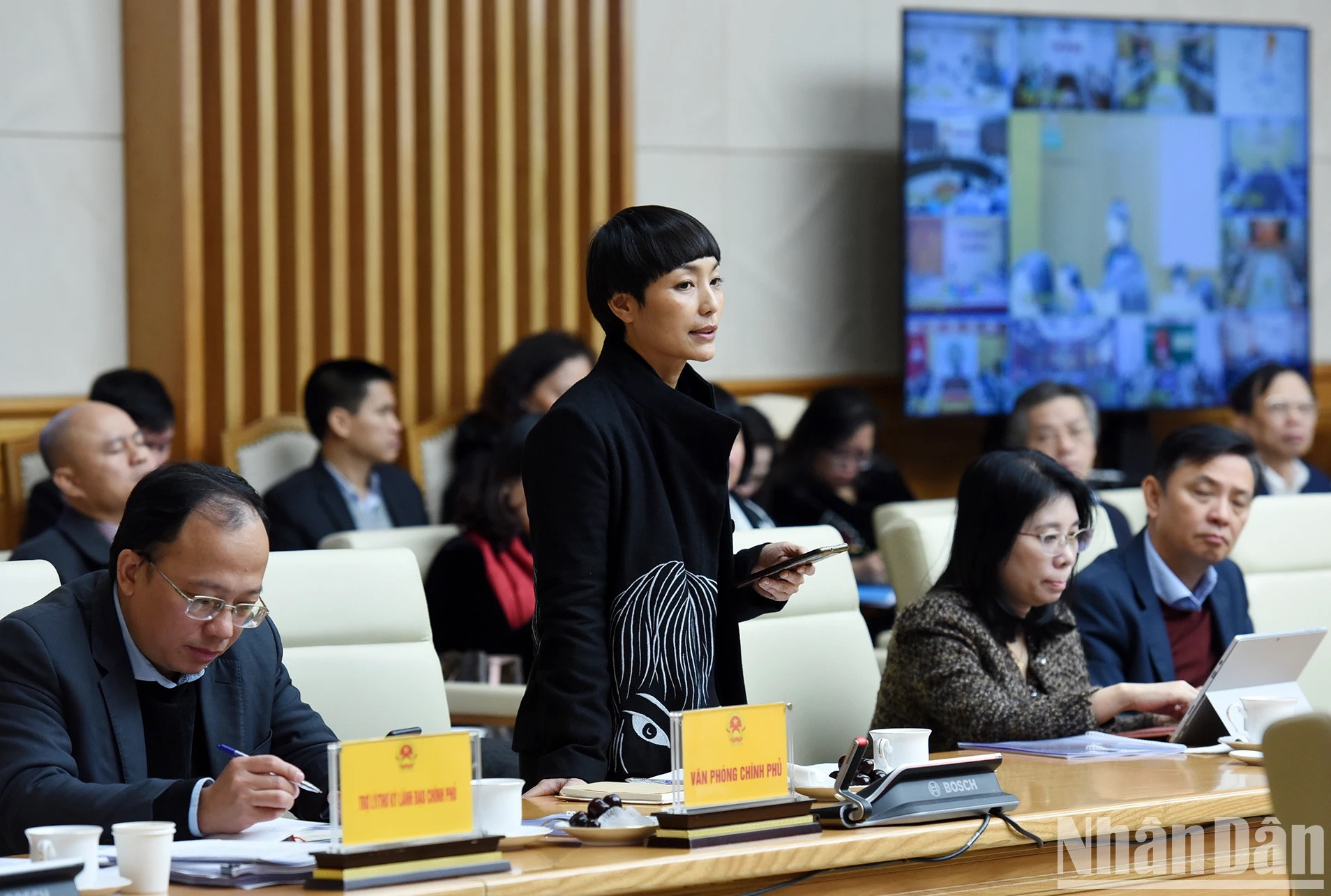 La directora de Hanói Grapevine, Truong Uyen Ly, habla sobre el papel de los espacios de escritura creativa en el desarrollo de la industria cultural.