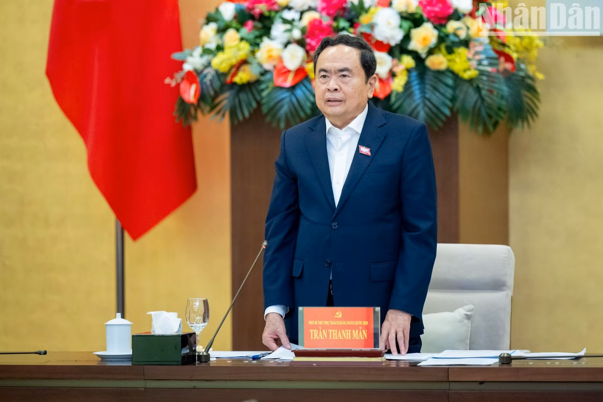 El vicepresidente permanente de la Asamblea Nacional Tran Thanh Man habla en el evento.