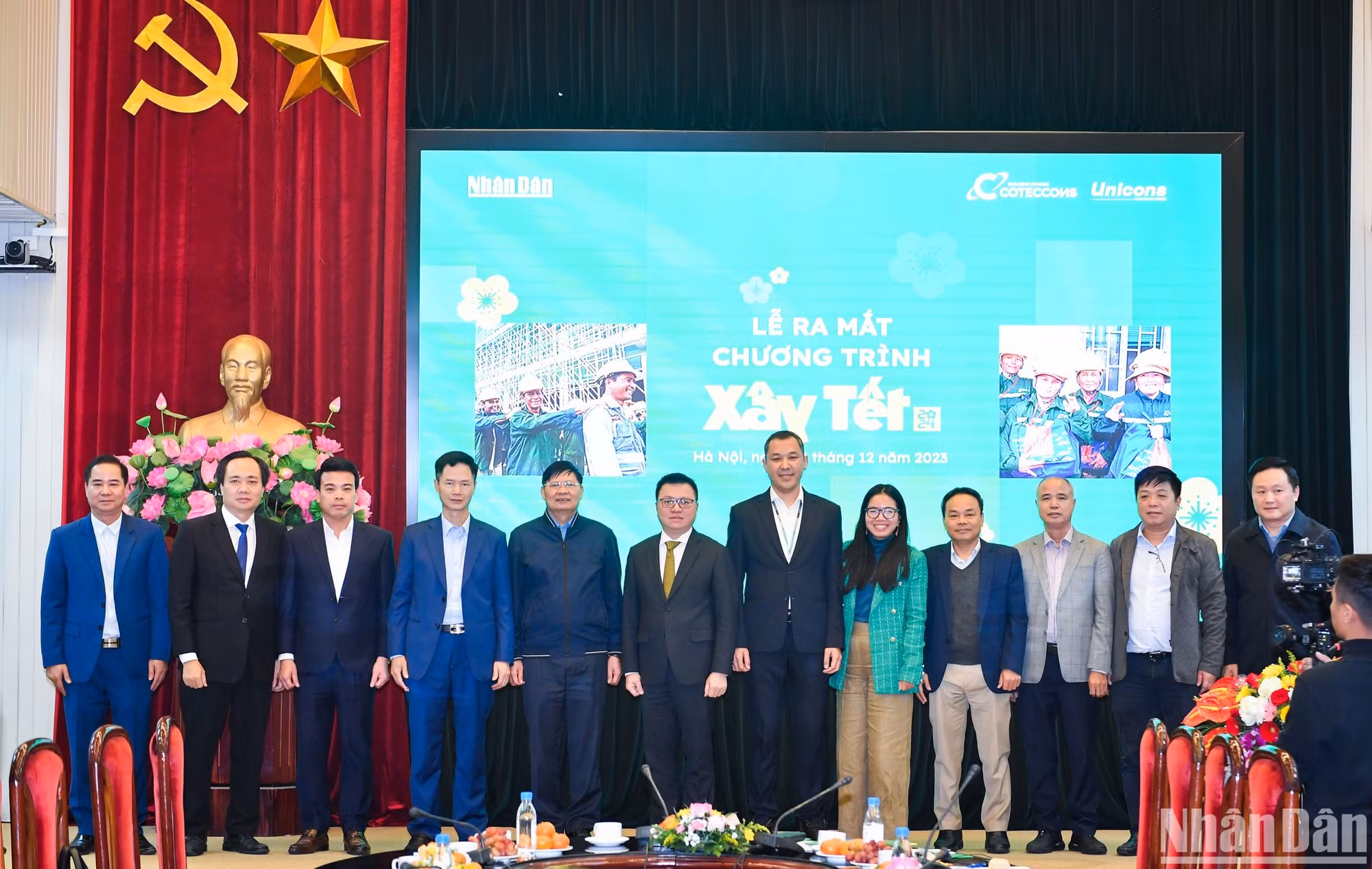 [Foto] Presentan programa benéfico para trabajadores