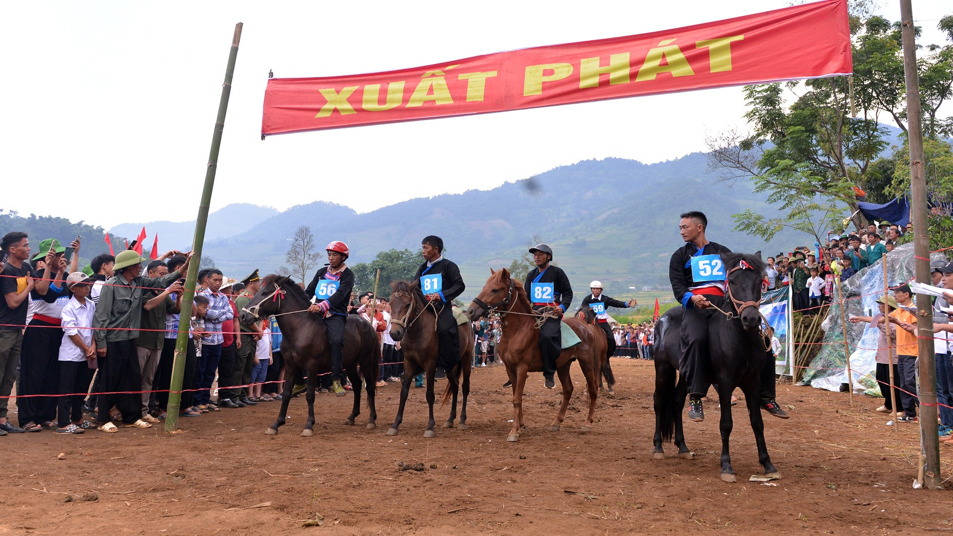 La carrera dura siete vueltas. La carrera dura siete vueltas.
