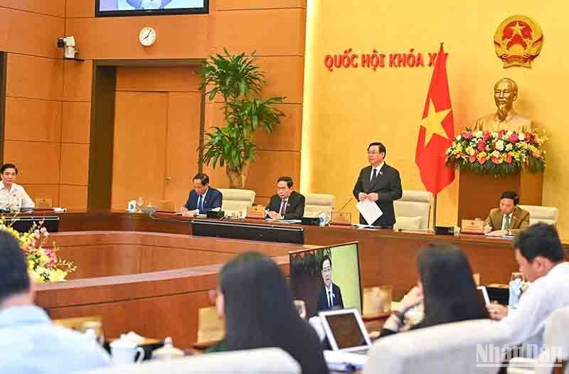 El Comité Permanente de la Asamblea Nacional debate tres proyectos de ley y dos borradores de Resolución de la Asamblea Nacional. Además, se propone la elaboración de un proyecto de Ley de Transformación de Género.