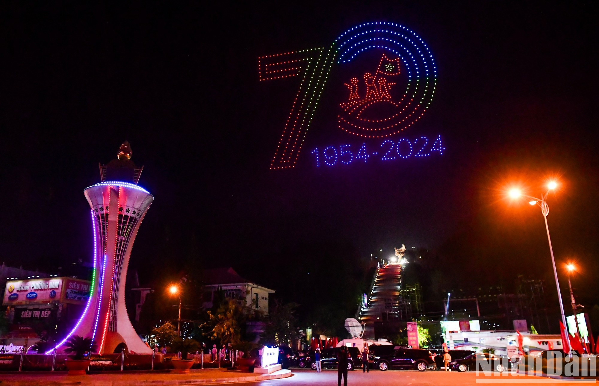 El público de Dien Bien emocionado.