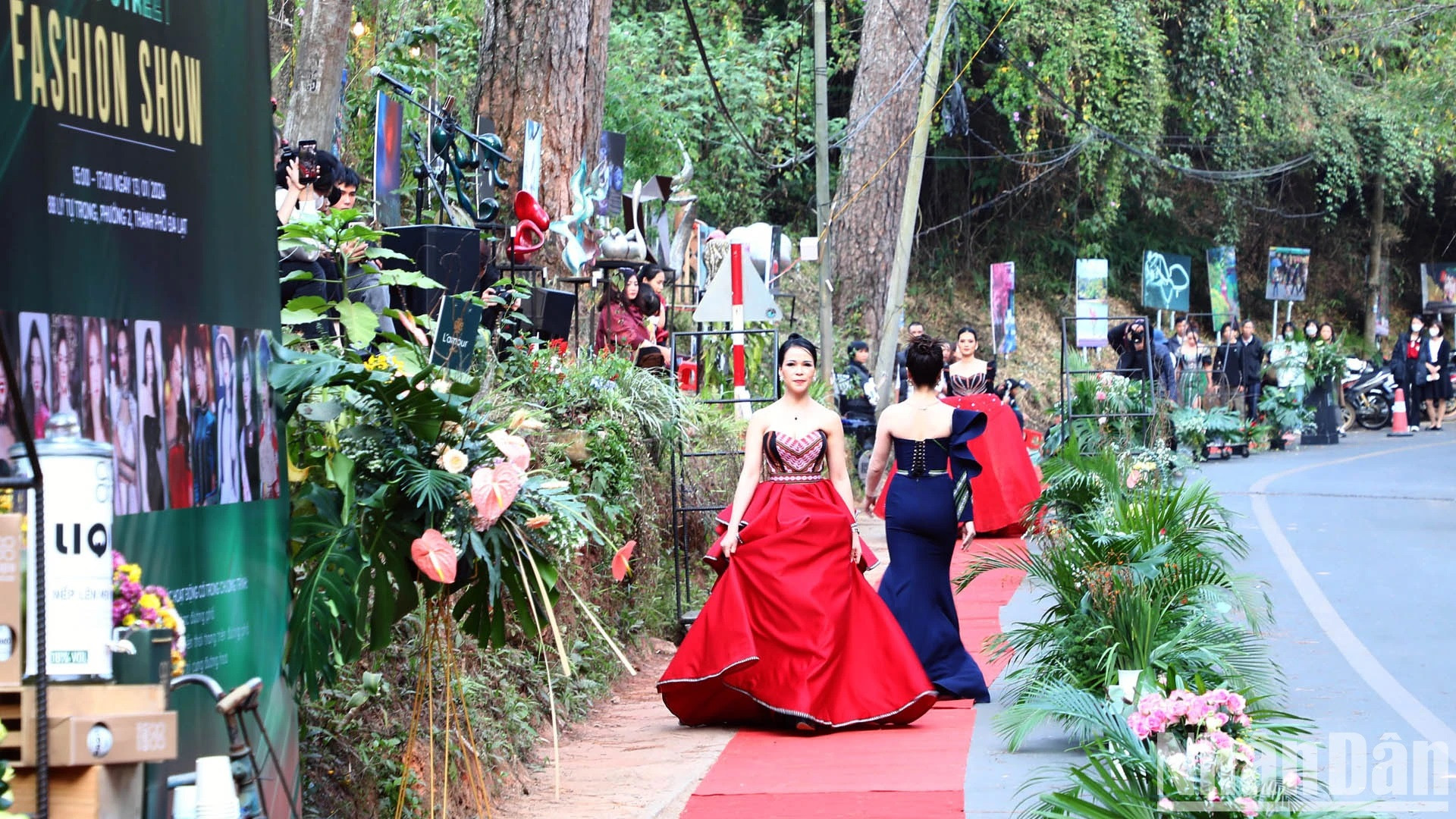 Los creativos vestidos de novia "enciende" una nueva vitalidad. Los creativos vestidos de novia "enciende" una nueva vitalidad.