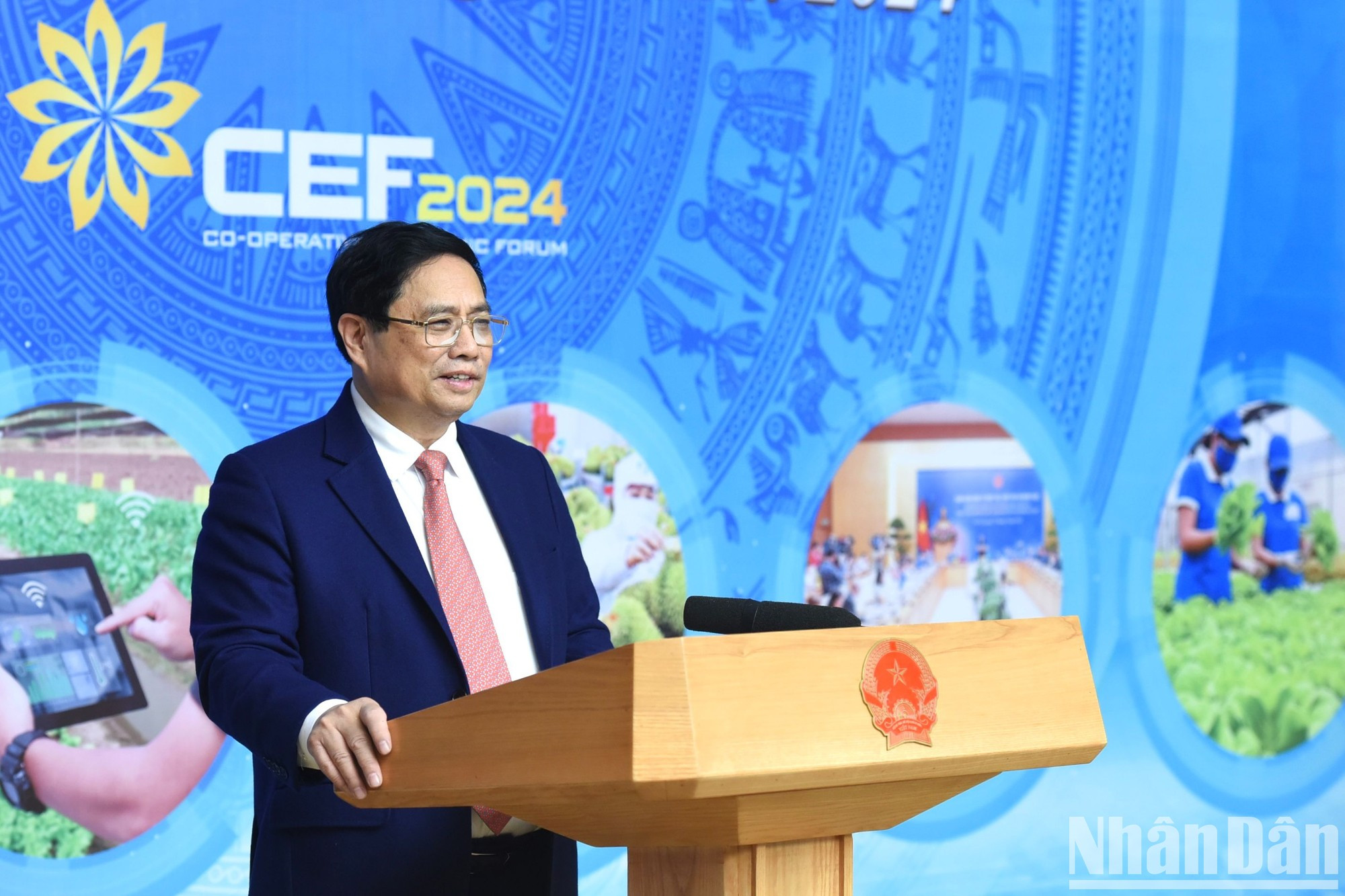 Pham Minh Chinh preside el Foro. Pham Minh Chinh preside el Foro.