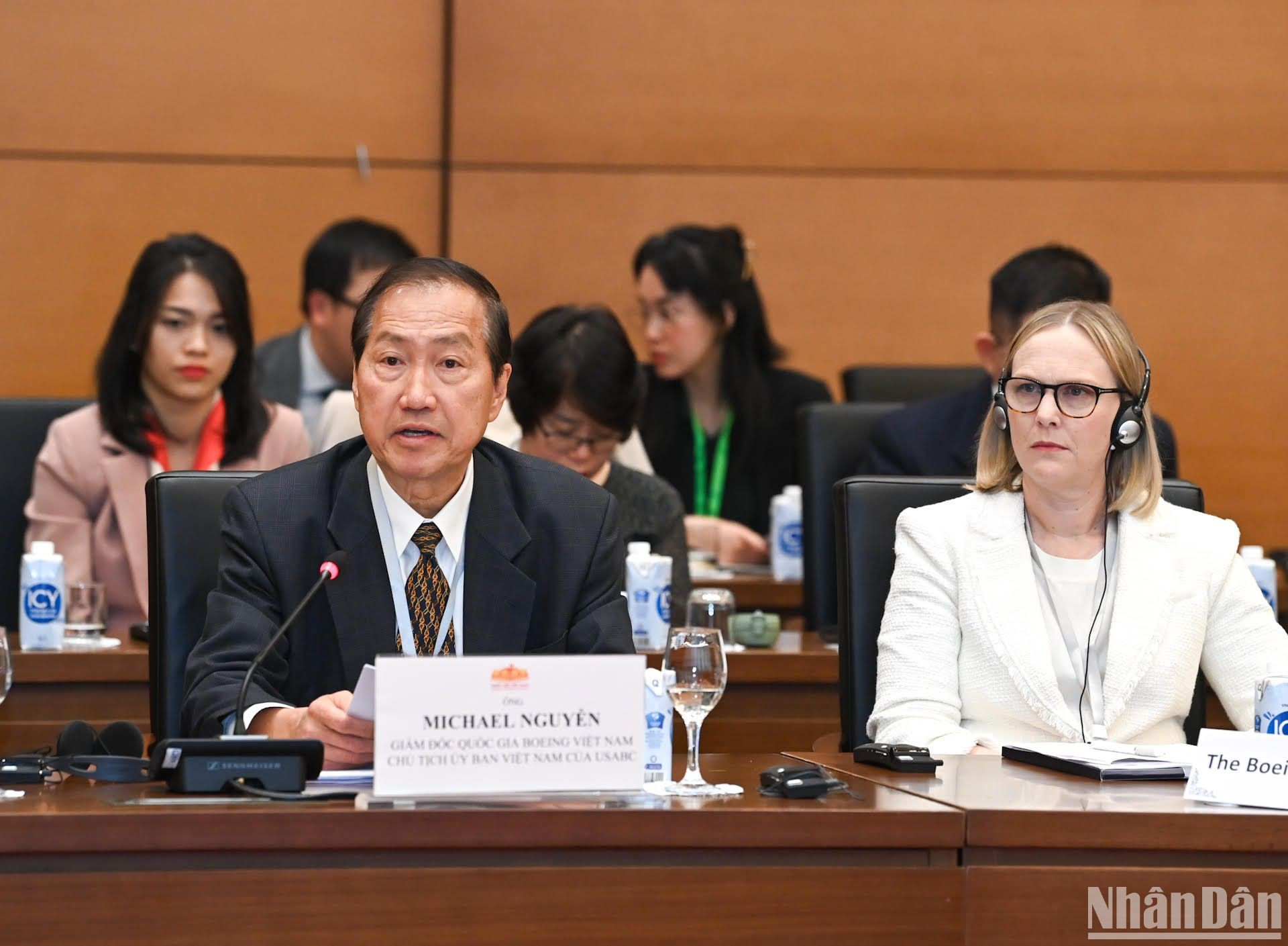 El director de Boeing Vietnam, Michael Nguyen, en el evento.
