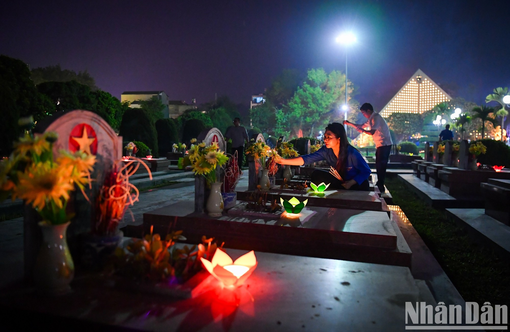 El evento aspira a educar a la juventud en las tradiciones revolucionarias, el patriotismo y la responsabilidad en el presente. El evento aspira a educar a la juventud en las tradiciones revolucionarias, el patriotismo y la responsabilidad en el presente.