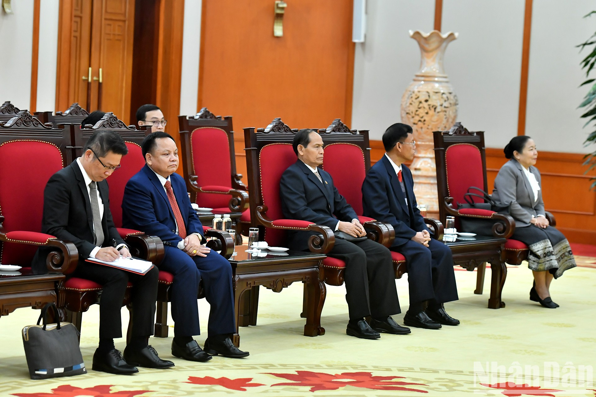 Delegados de Laos. Delegados de Laos.
