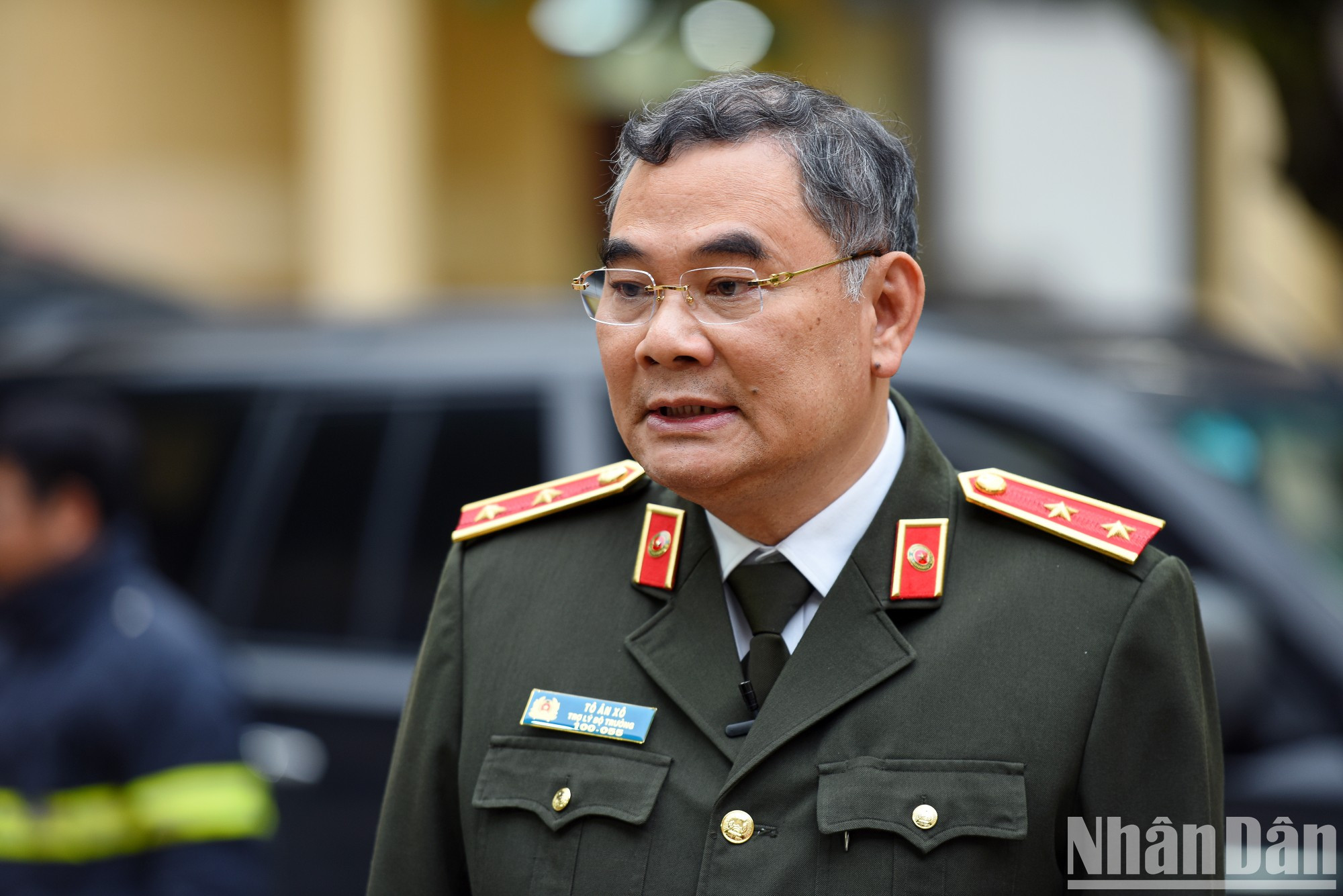 El portavoz del Ministerio, To An Xo, informó que es la primera vez que la cartera envía personal para las misiones internacionales en un sitio lejano del territorio nacional. La partida a solo horas de recibido el orden muestra la profesionalidad, la disciplina y la combatividad de la fuerza de rescate vietnamita. El portavoz del Ministerio, To An Xo, informó que es la primera vez que la cartera envía personal para las misiones internacionales en un sitio lejano del territorio nacional. La partida a solo horas de recibido el orden muestra la profesionalidad, la disciplina y la combatividad de la fuerza de rescate vietnamita.