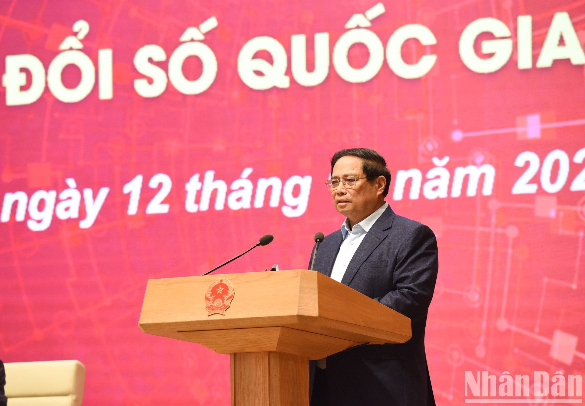 El jefe de Gobierno preside la celebración.