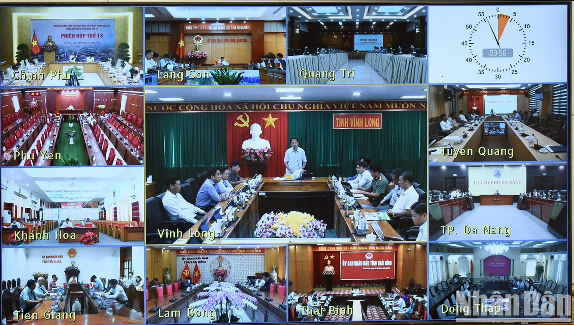 La reunión se celebra simultáneamente en las ciudades y provincias del país.