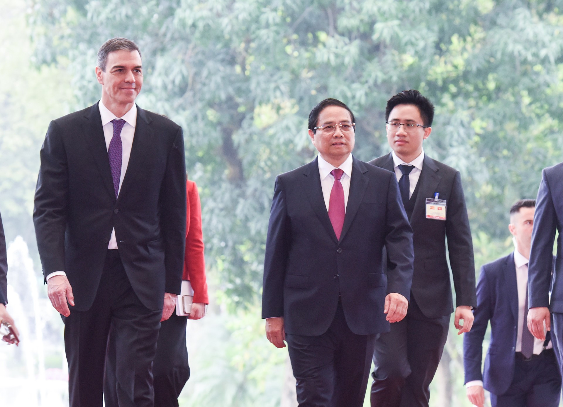 El primer ministro de Vietnam, Pham Minh Chinh, y el presidente del Gobierno de España, Pedro Sánchez.