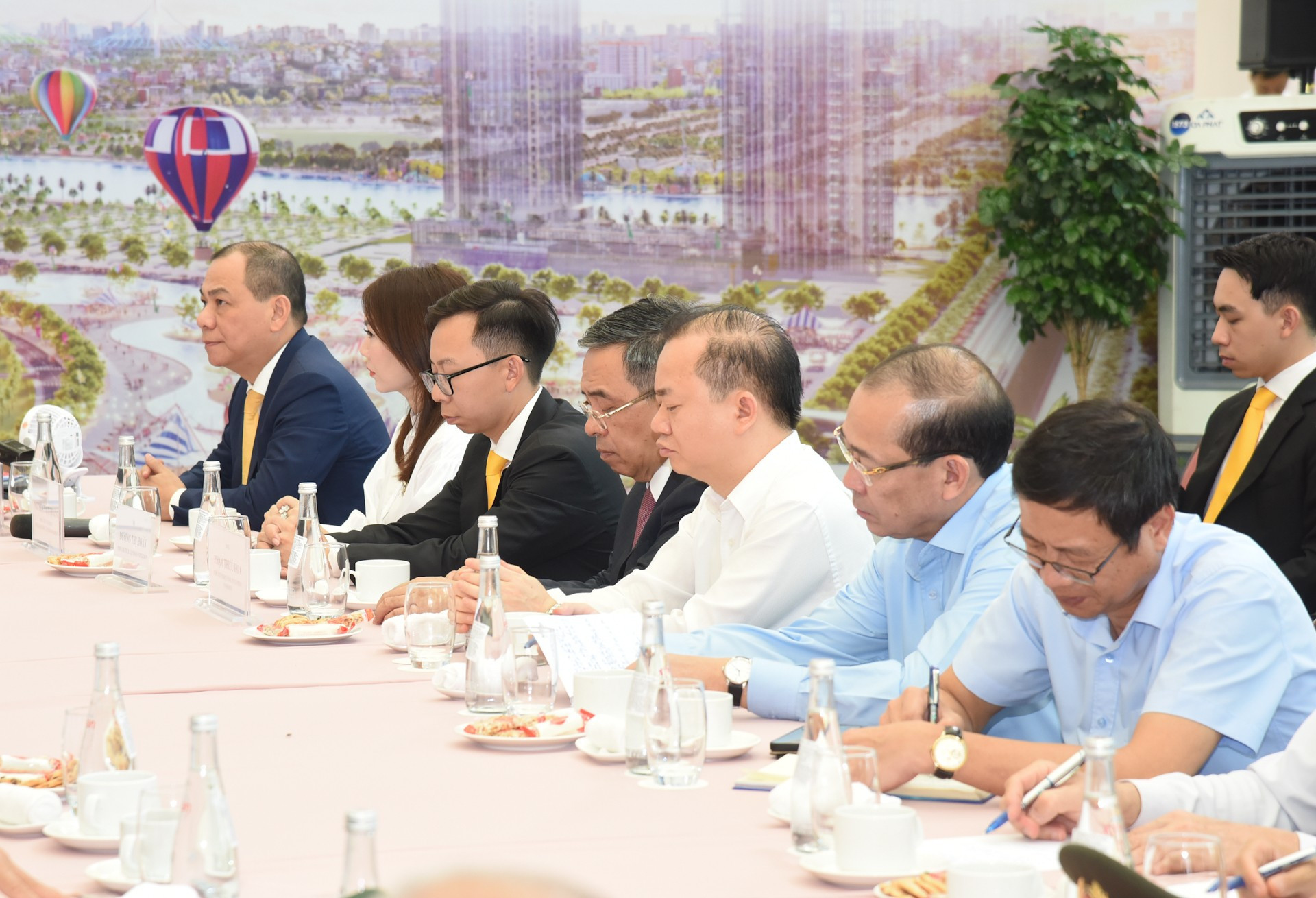 Delegados a la cita. Delegados a la cita.