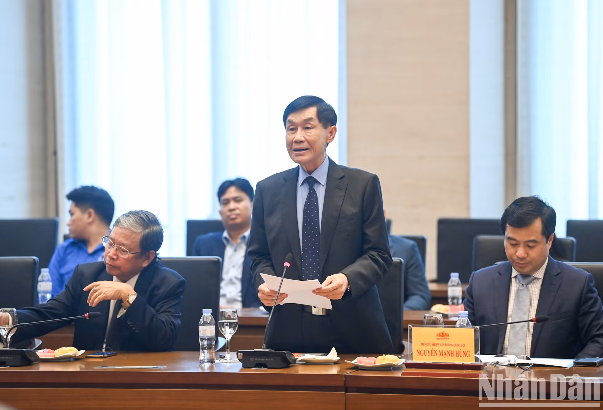 Hanh Nguyen, presidente del Grupo Imex Pan Pacific, aporta opiniones.