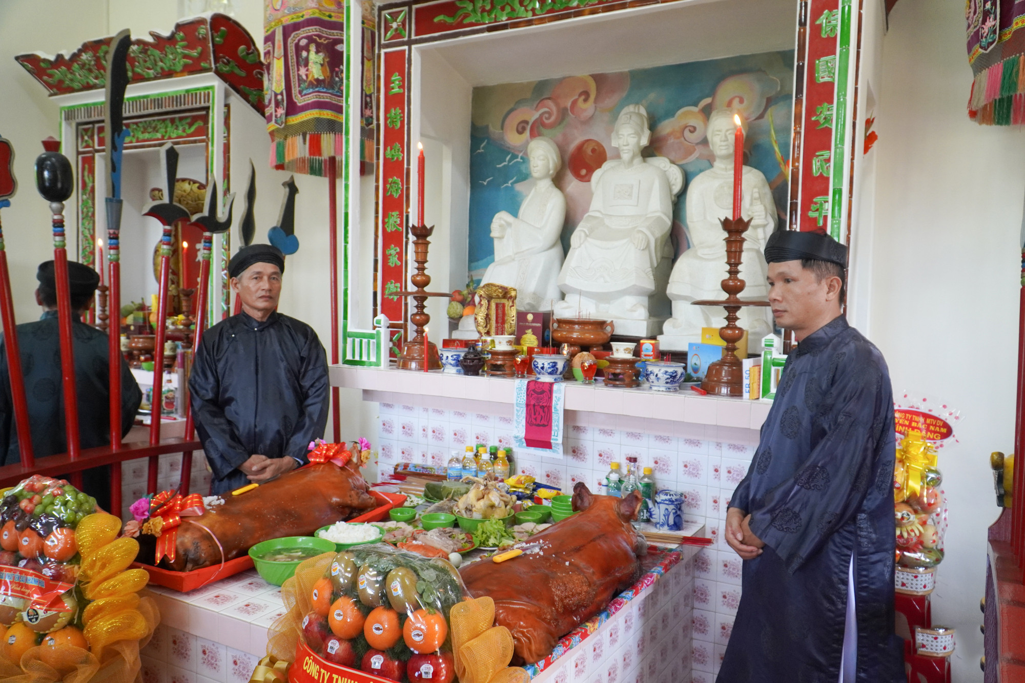 En Hon Noi hoy día se encuentra un templo dedicado a ella.