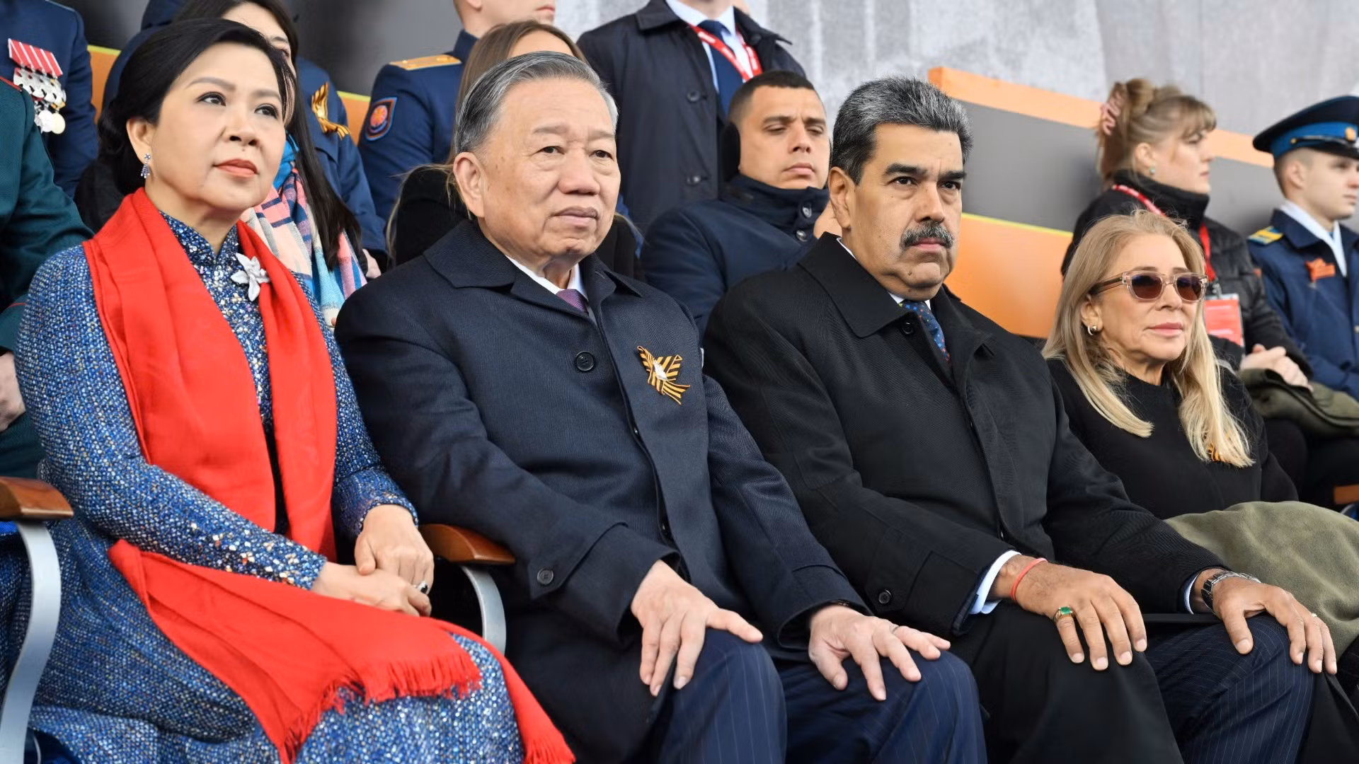 [Foto] Dirigente partidista de Vietnam asiste a desfile conmemorativo de Victoria sobre el Fascismo en Rusia