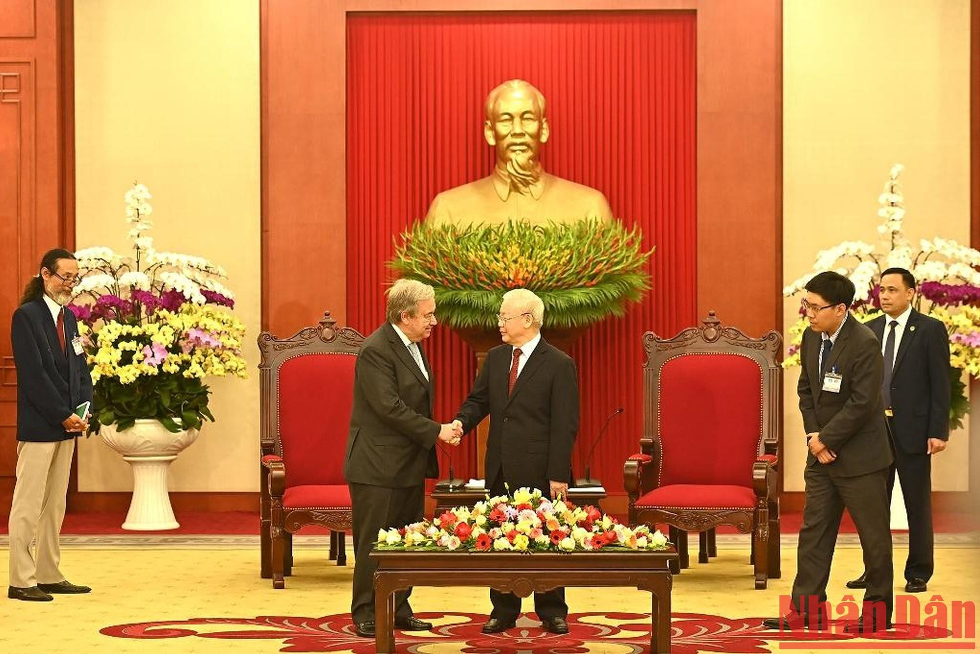 Guterres está de visita oficial en el país hasta mañana.