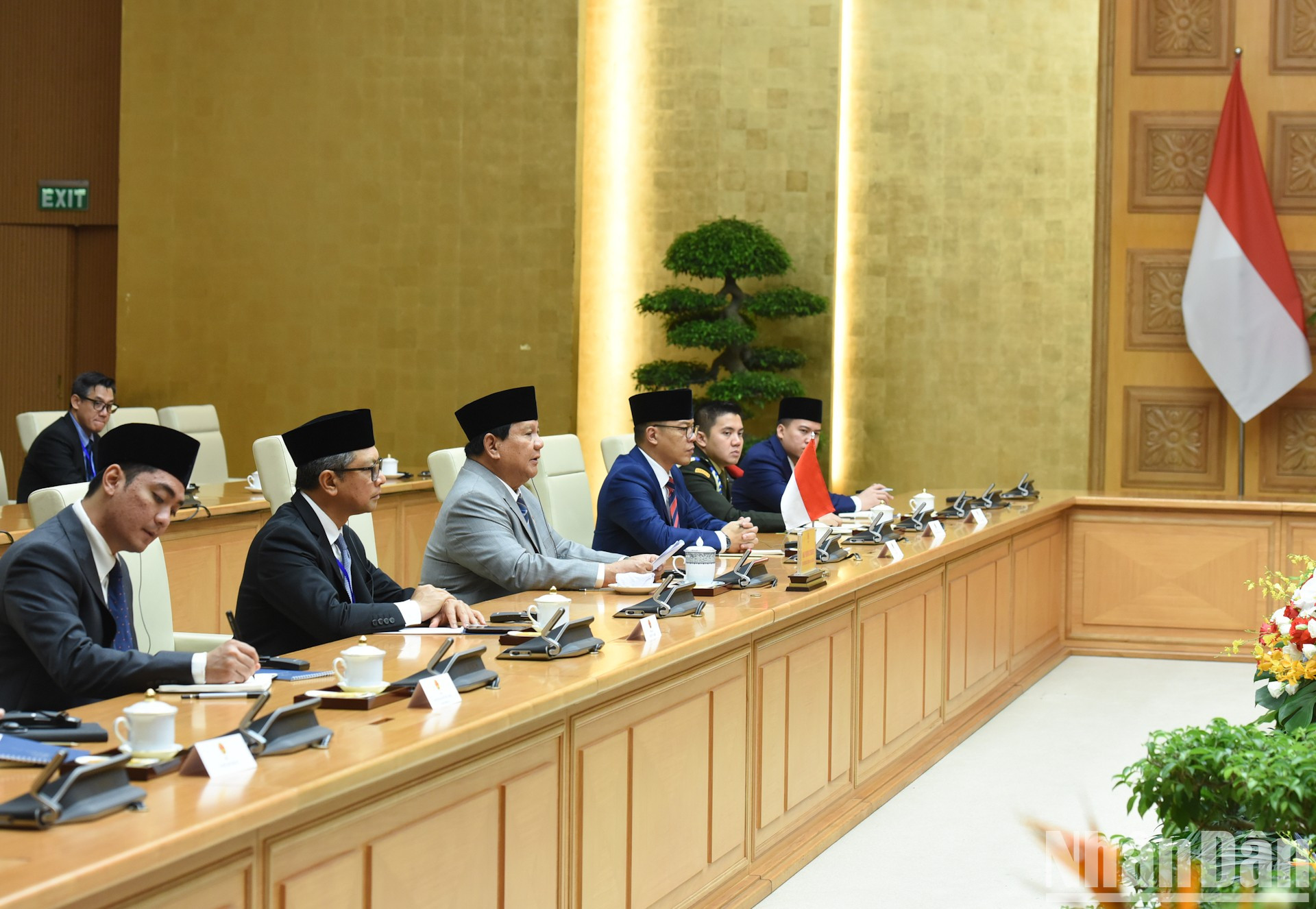 Miembros de la delegación indonesia. Miembros de la delegación indonesia.