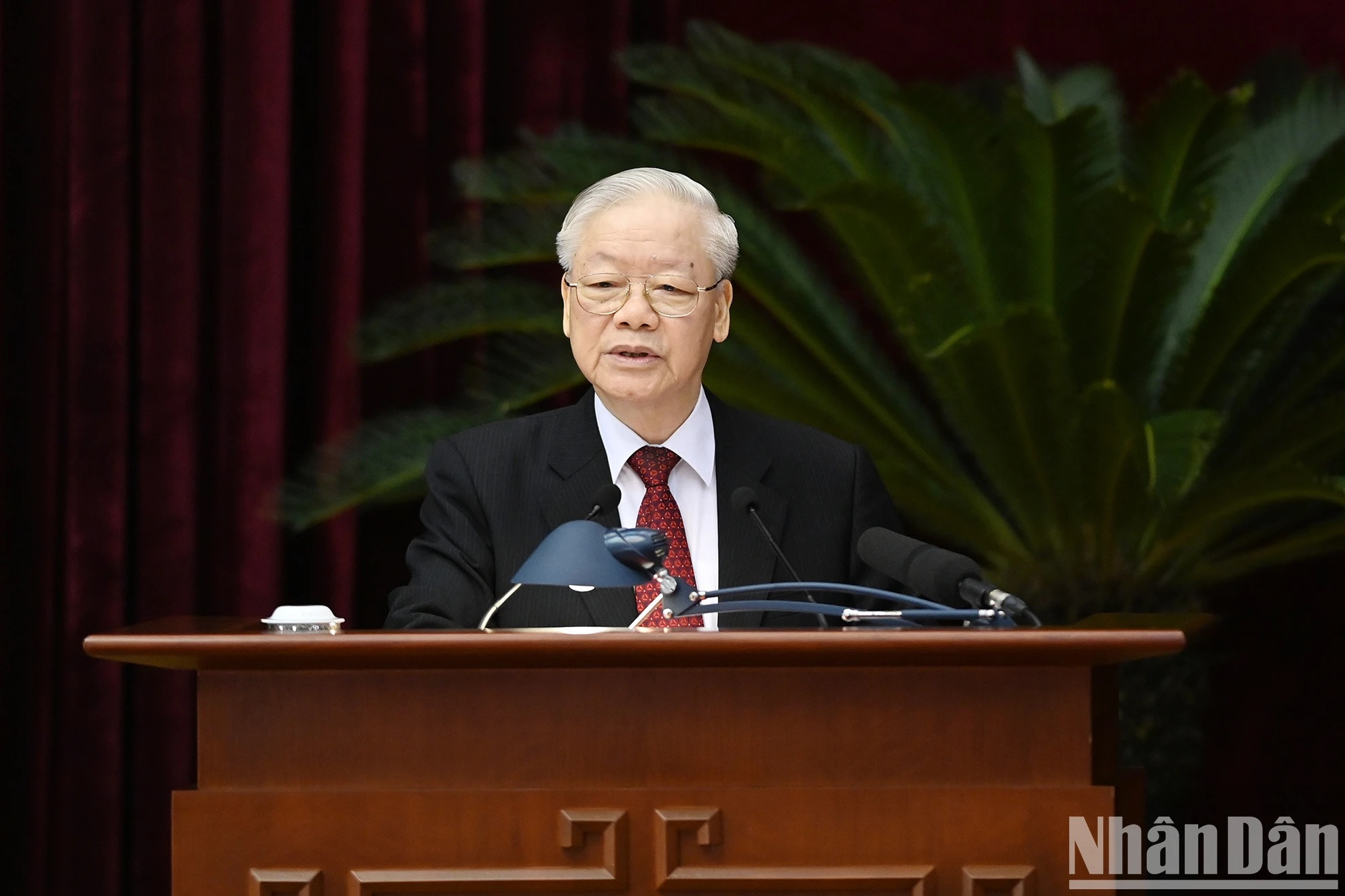El secretario general del PCV, Nguyen Phu Trong, da palabras inaugurales del acontecimiento. El secretario general del PCV, Nguyen Phu Trong, da palabras inaugurales del acontecimiento.